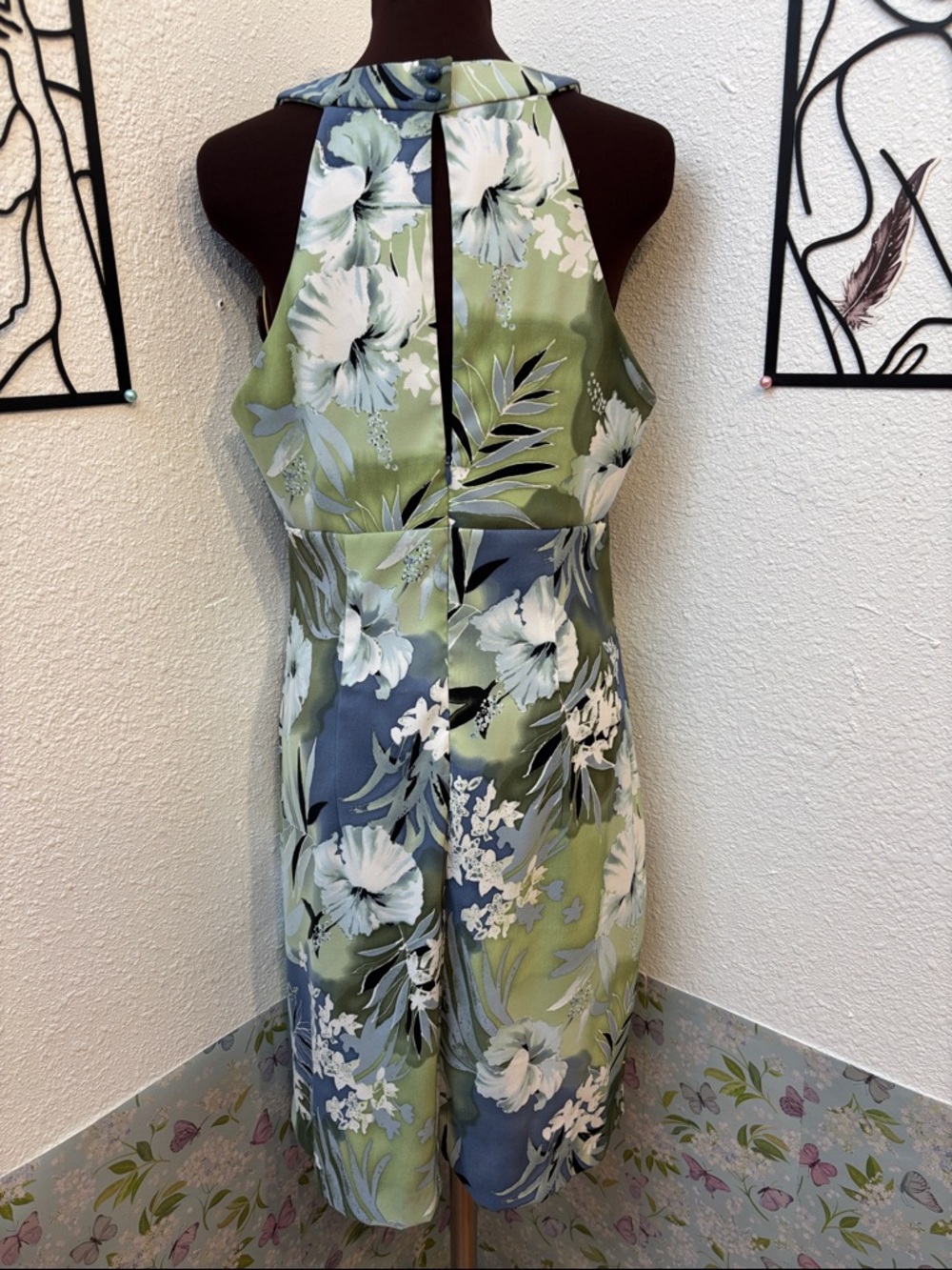 Connected Apparel green and blue tropical print sleeveless sheath dress. Size 16 - Picture 4 of 17